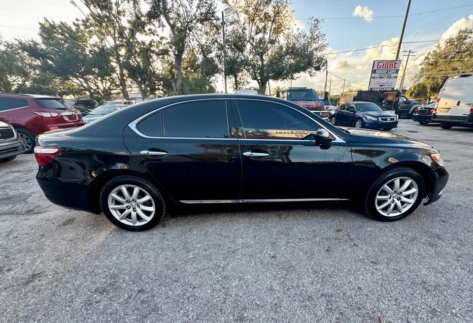 2009 Lexus LS 4th Gen - Image 6 of 16