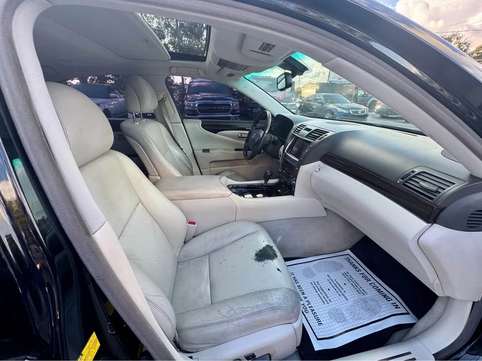 2009 Lexus LS 4th Gen - Image 15 of 16