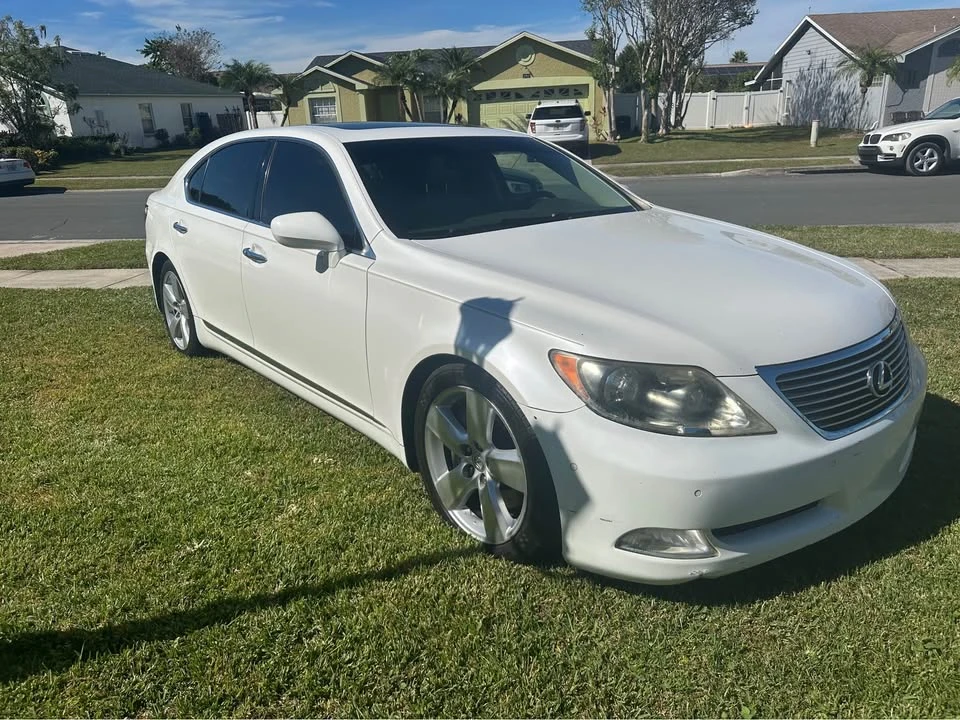 2009 Lexus LS 4th Gen - Image 8 of 15