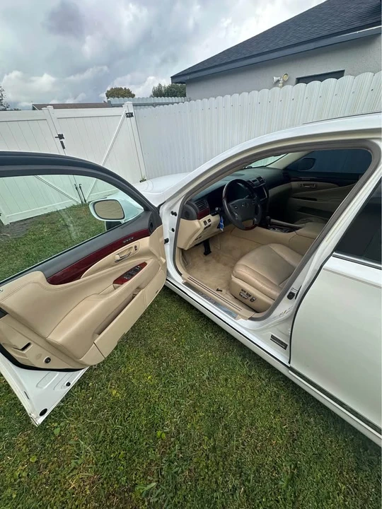 2009 Lexus LS 4th Gen - Image 9 of 15