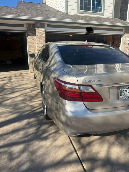 2009 Lexus LS 4th Gen - Image 2 of 6