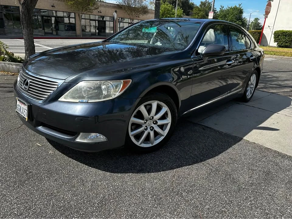 2009 Lexus LS 4th Gen - Image 3 of 20