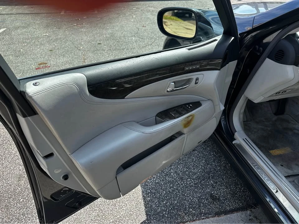 2009 Lexus LS 4th Gen - Image 16 of 20