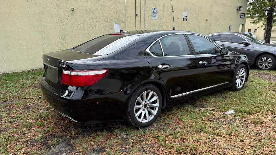 2009 Lexus LS 4th Gen - Image 3 of 8