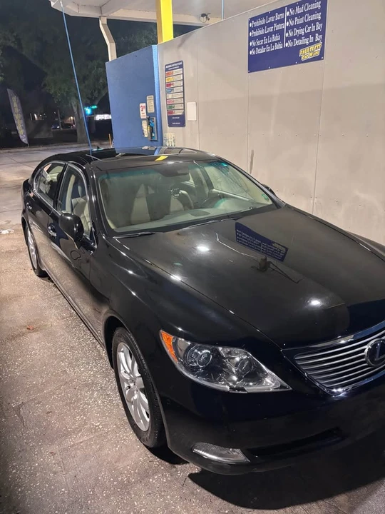 2009 Lexus LS 4th Gen - Image 4 of 15