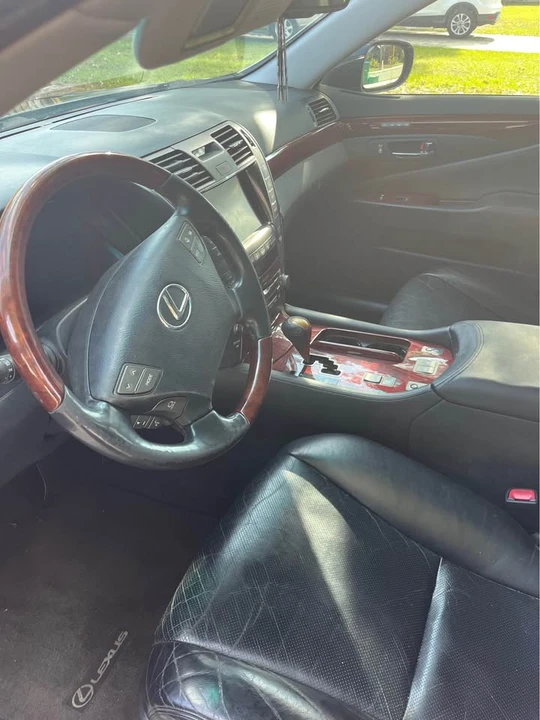 2009 Lexus LS 4th Gen - Image 2 of 13