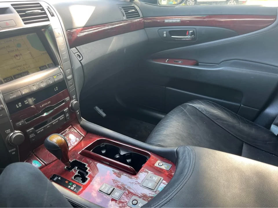 2009 Lexus LS 4th Gen - Image 5 of 13