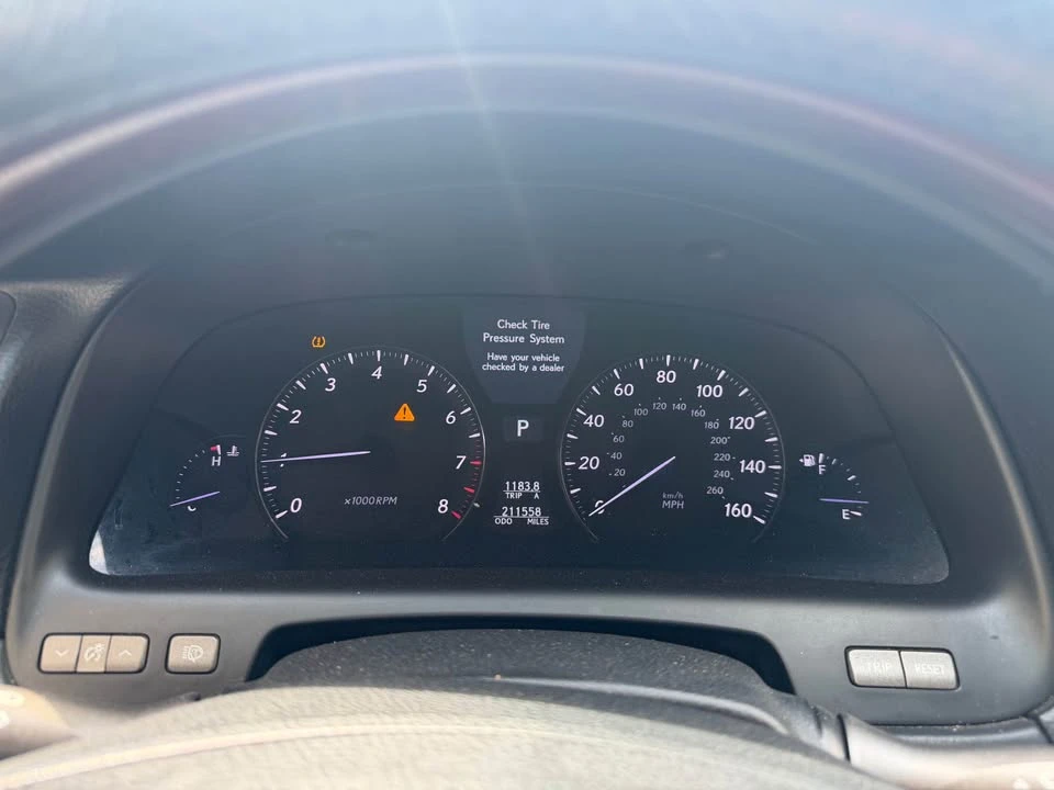 2009 Lexus LS 4th Gen - Image 13 of 14