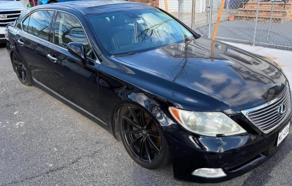 2009 Lexus LS 4th Gen - Image 9 of 14