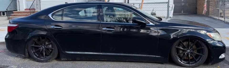 2009 Lexus LS 4th Gen - Image 8 of 14