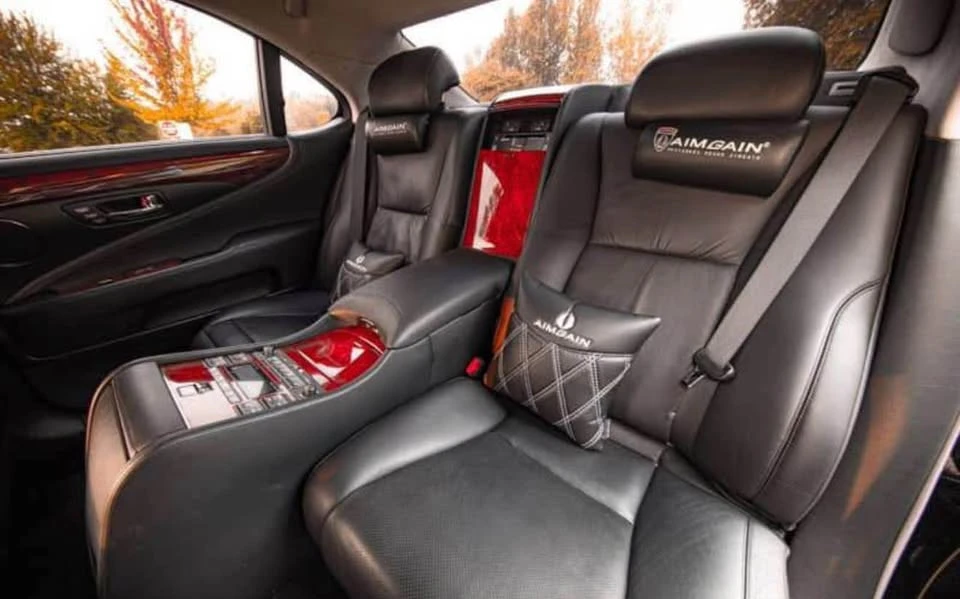 2009 Lexus LS 4th Gen - Image 4 of 14