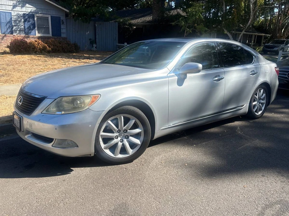 2009 Lexus LS 4th Gen - Image 2 of 8