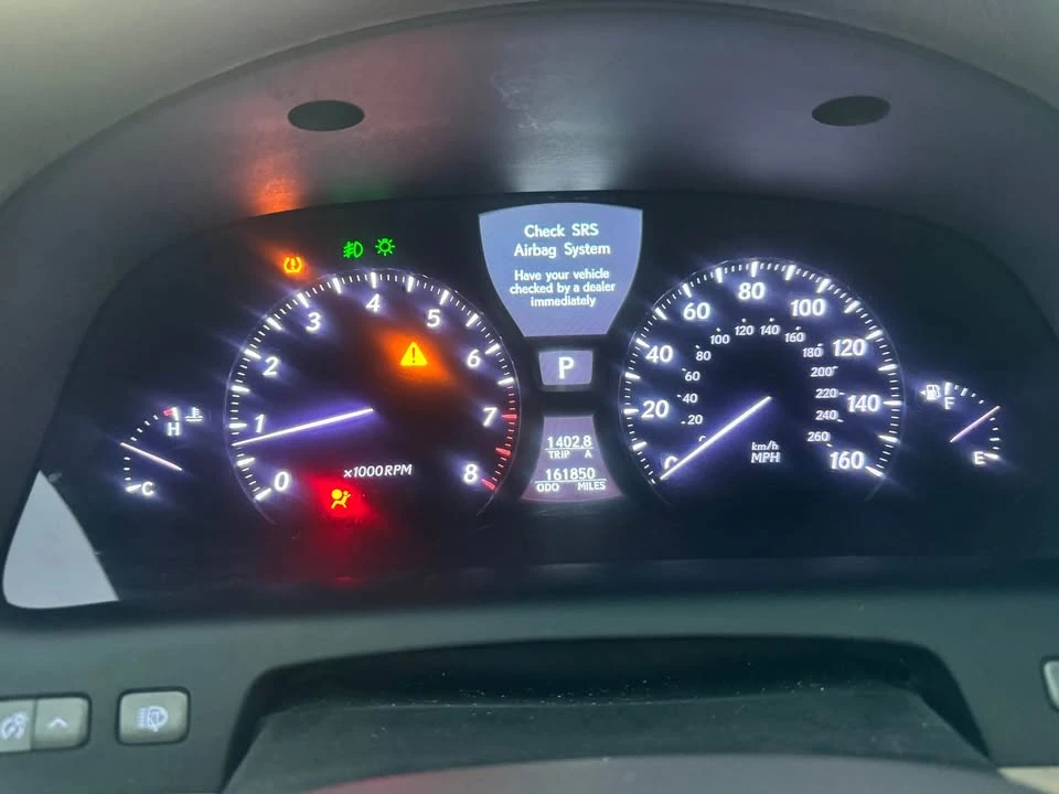 2009 Lexus LS 4th Gen - Image 11 of 12
