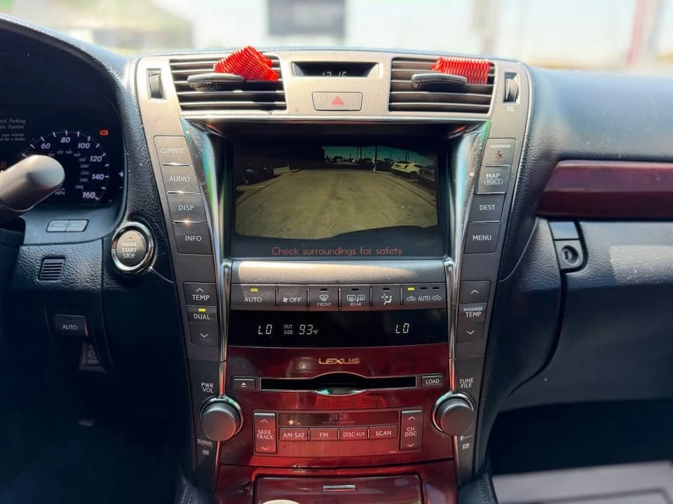 2009 Lexus LS 4th Gen - Image 15 of 20