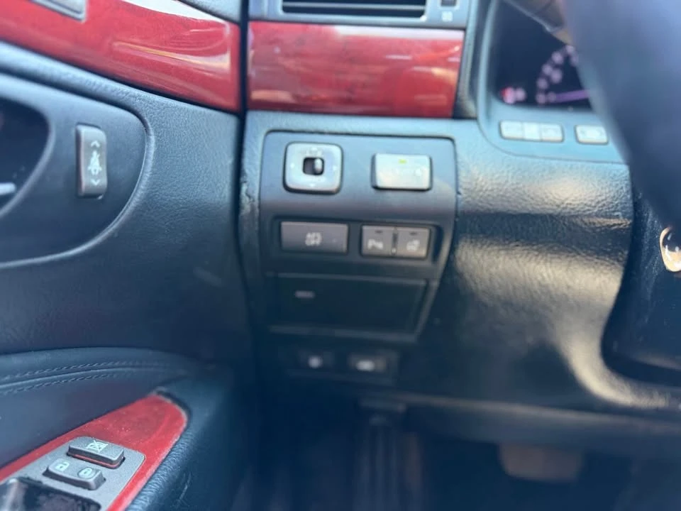 2009 Lexus LS 4th Gen - Image 18 of 20