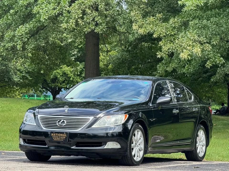2009 Lexus LS 4th Gen - Image 2 of 20