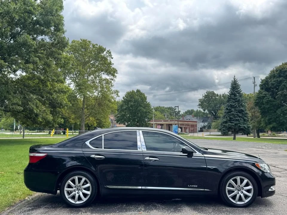 2009 Lexus LS 4th Gen - Image 9 of 20