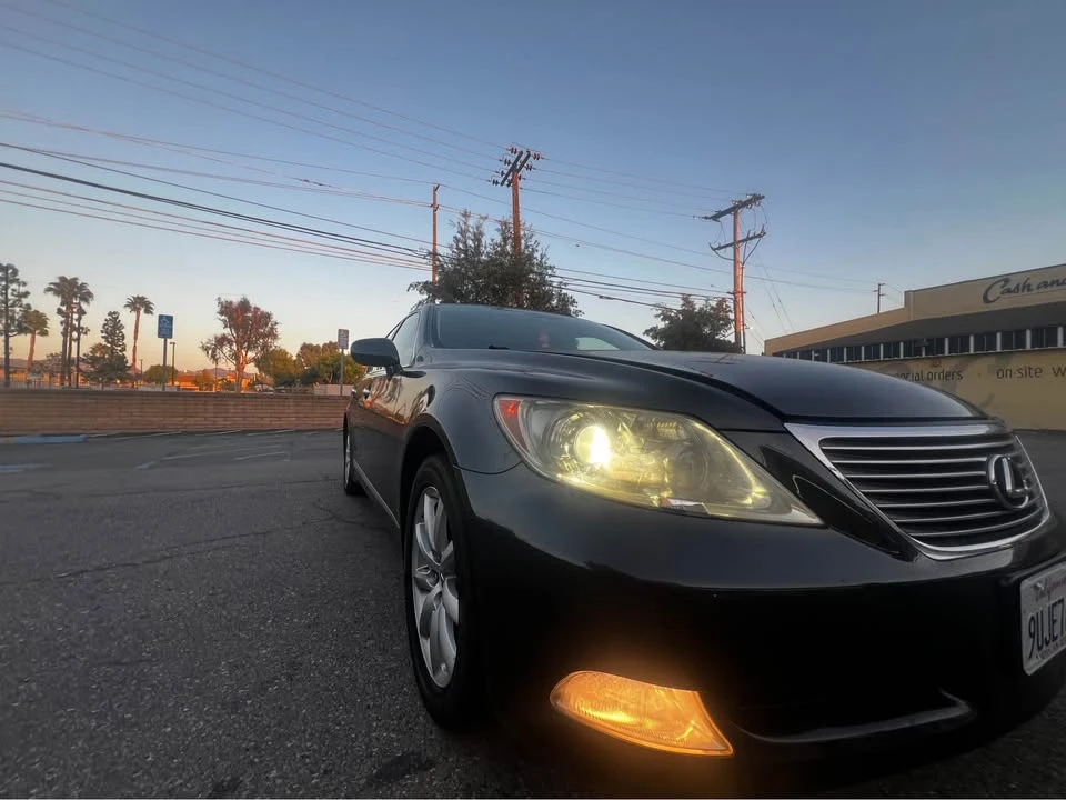 2009 Lexus LS 4th Gen - Image 6 of 17