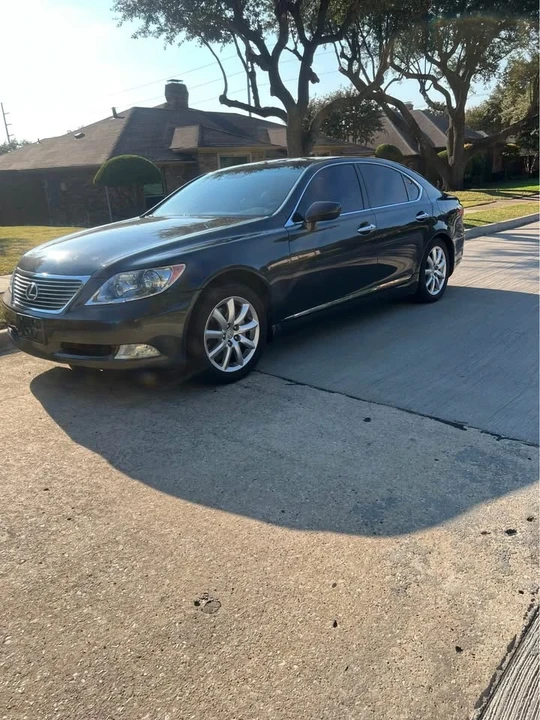 2009 Lexus LS 4th Gen - Image 3 of 14