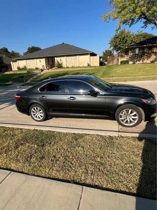2009 Lexus LS 4th Gen - Image 6 of 14