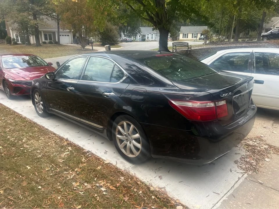 2009 Lexus LS 4th Gen - Image 3 of 5