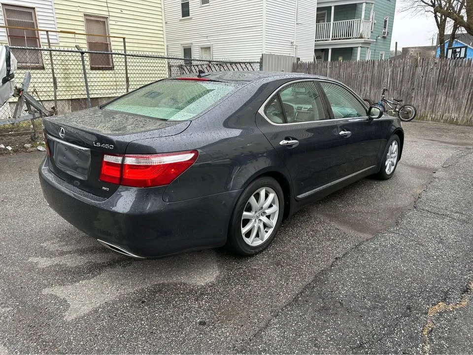 2009 Lexus LS 4th Gen - Image 5 of 13