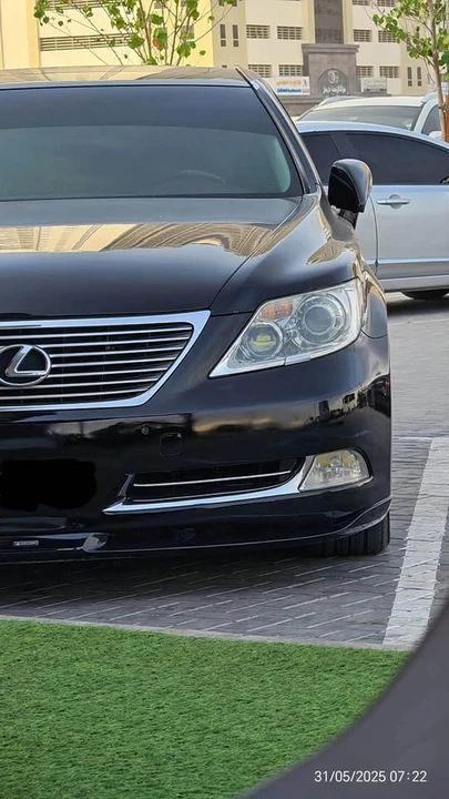 2009 Lexus LS 4th Gen - Image 4 of 6