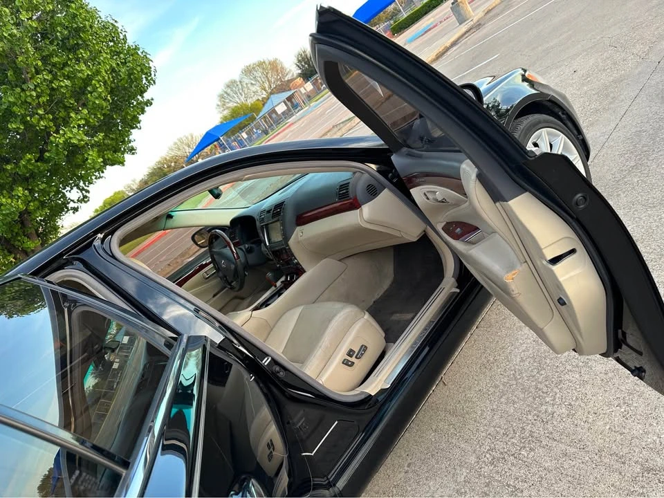 2009 Lexus LS 4th Gen - Image 14 of 19