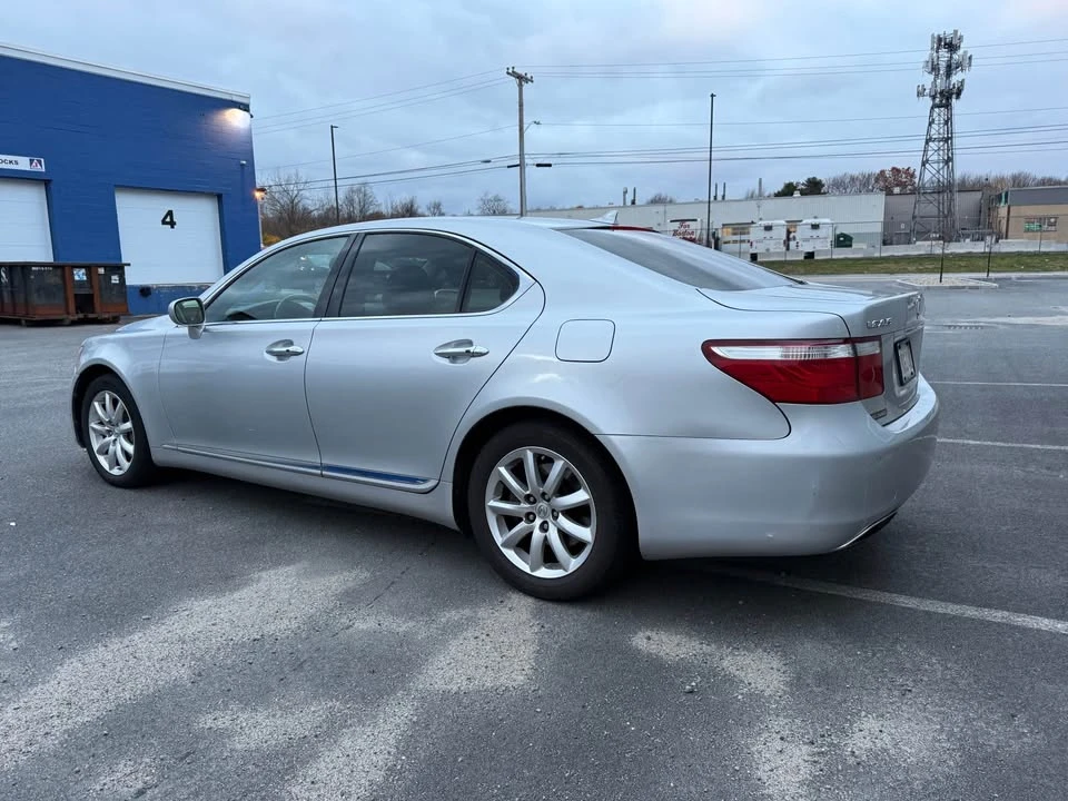 2009 Lexus LS 4th Gen - Image 4 of 20
