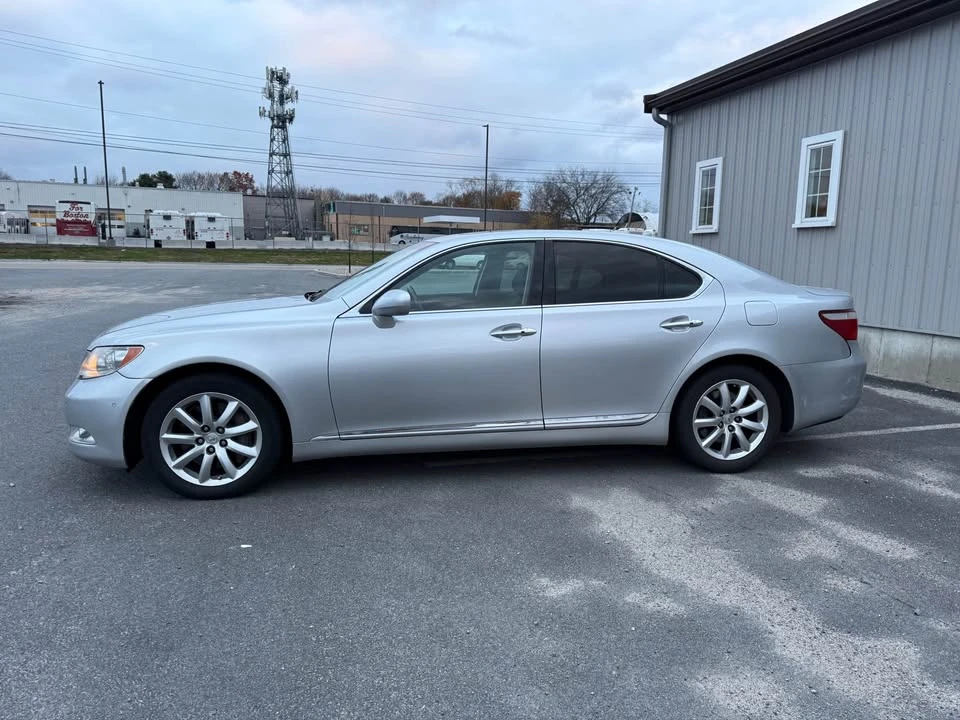 2009 Lexus LS 4th Gen - Image 3 of 20