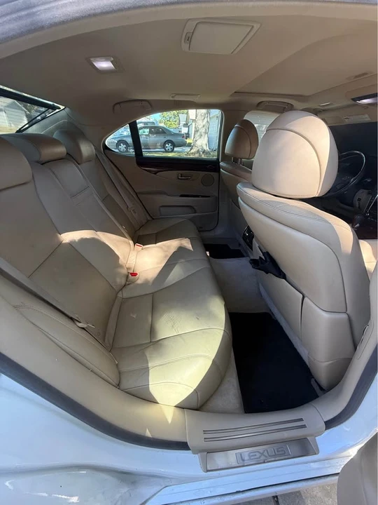 2009 Lexus LS 4th Gen - Image 3 of 3