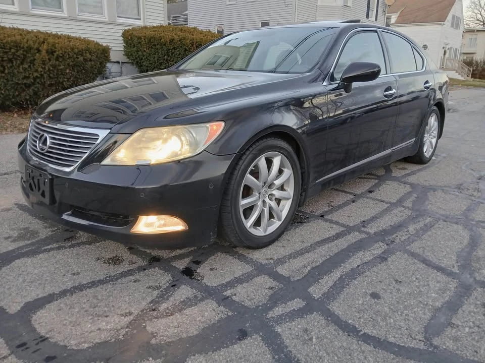 2009 Lexus LS 4th Gen - Image 17 of 20