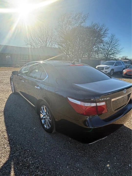 2009 Lexus LS 4th Gen - Image 4 of 11