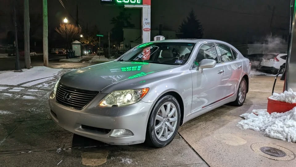 2009 Lexus LS 4th Gen - Image 4 of 6
