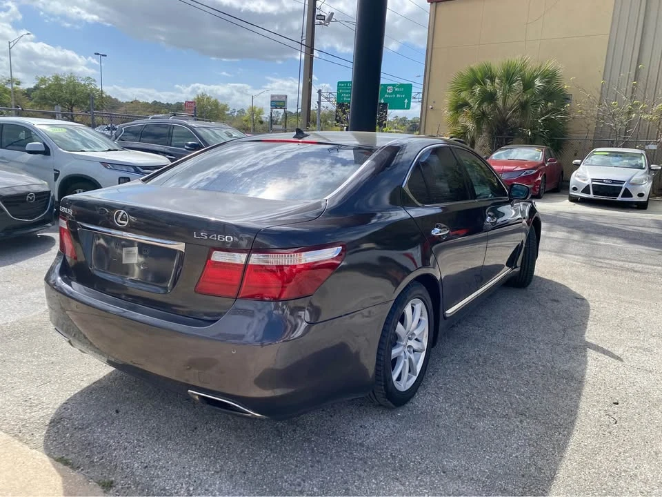 2009 Lexus LS 4th Gen - Image 5 of 13