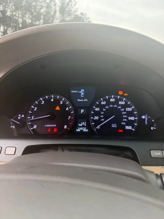2009 Lexus LS 4th Gen - Image 14 of 14