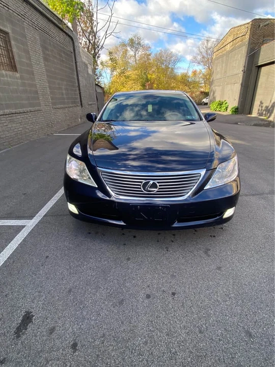 2009 Lexus LS 4th Gen - Image 5 of 5