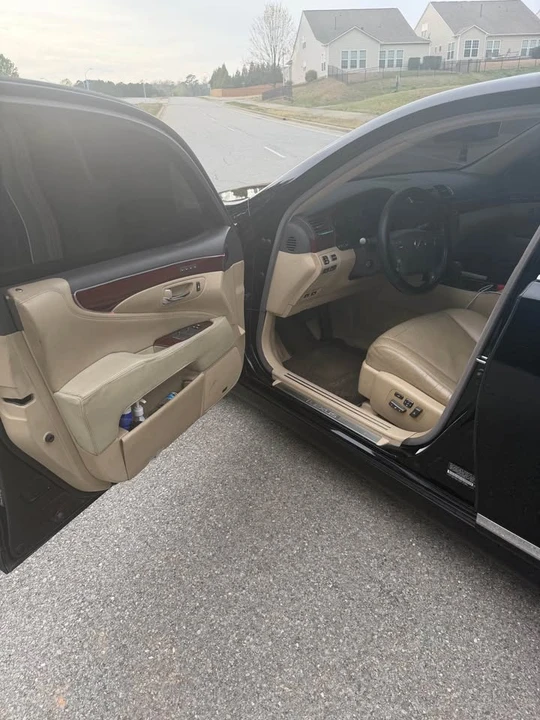 2009 Lexus LS 4th Gen - Image 7 of 14