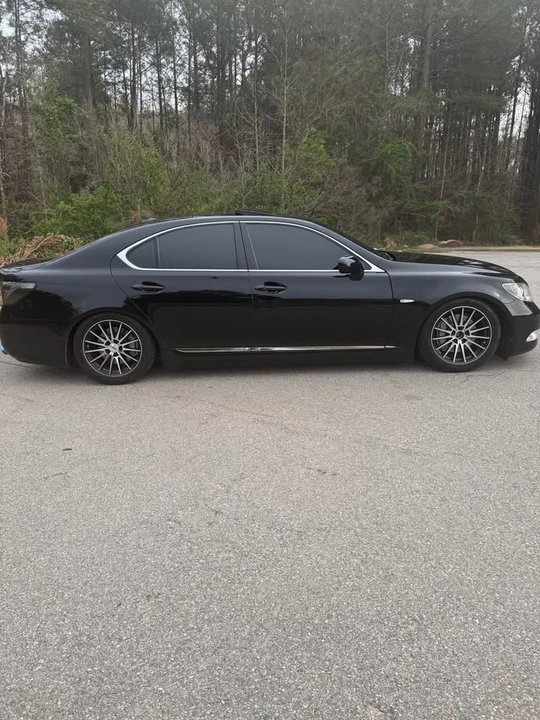 2009 Lexus LS 4th Gen - Image 6 of 14