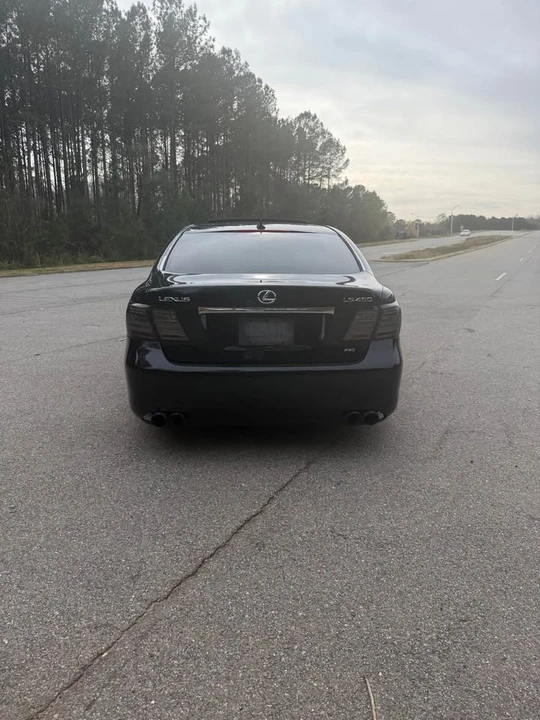 2009 Lexus LS 4th Gen - Image 5 of 14