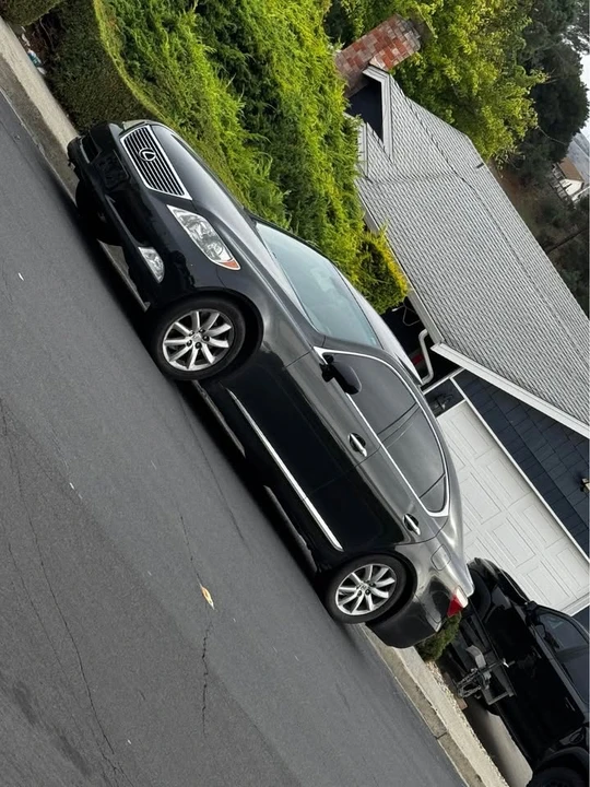 2009 Lexus LS 4th Gen - Image 2 of 9