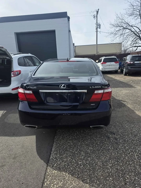 2009 Lexus LS 4th Gen - Image 4 of 8