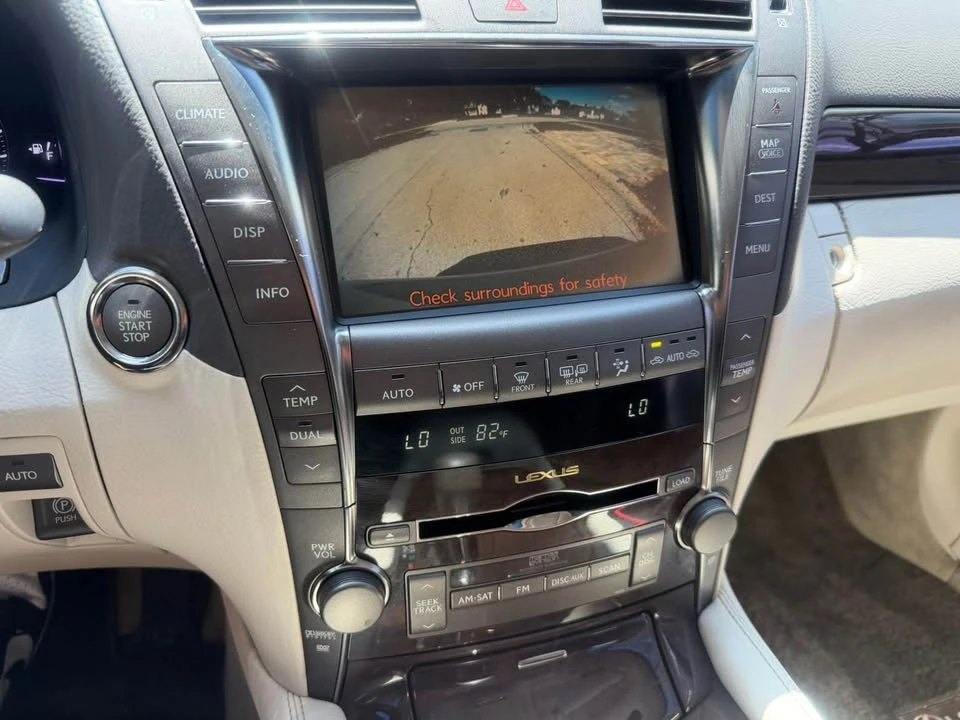 2009 Lexus LS 4th Gen - Image 8 of 10
