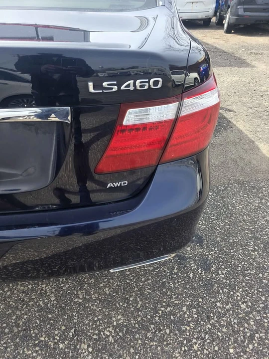 2009 Lexus LS 4th Gen - Image 3 of 8