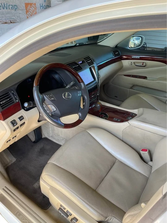 2009 Lexus LS 4th Gen - Image 4 of 6