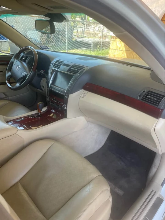 2009 Lexus LS 4th Gen - Image 6 of 6