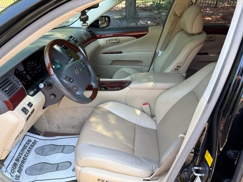 2009 Lexus LS 4th Gen - Image 8 of 19