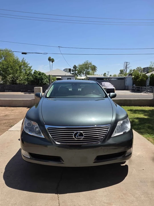 2009 Lexus LS 4th Gen - Image 5 of 18