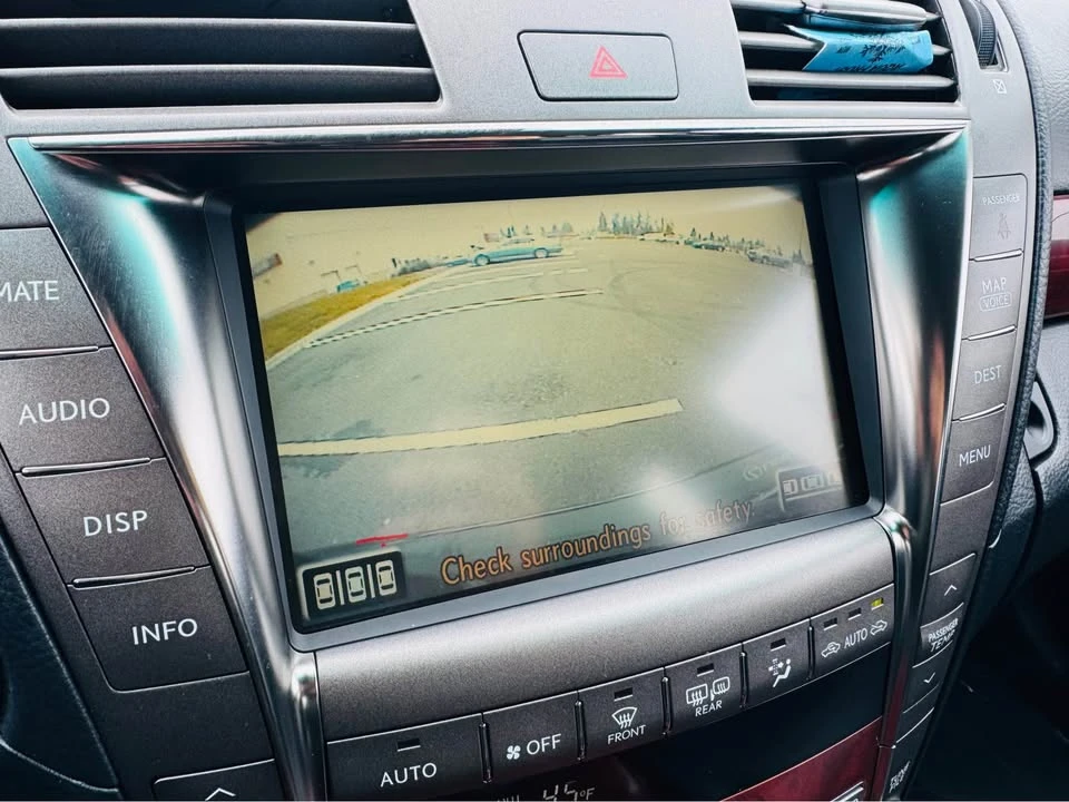 2009 Lexus LS 4th Gen - Image 14 of 17