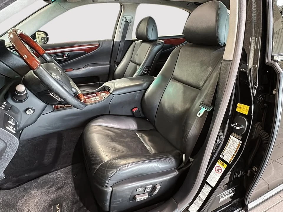 2009 Lexus LS 4th Gen - Image 19 of 20